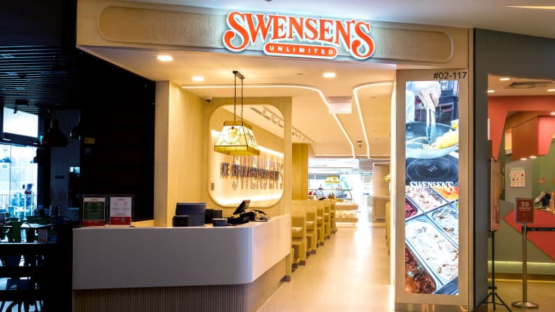 Main entrance of Swensen’s Unlimited VivoCity